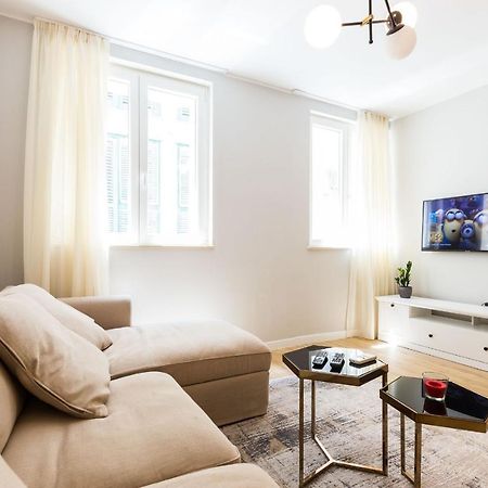 Karla'S Exclusive Central Apartment زادار المظهر الخارجي الصورة