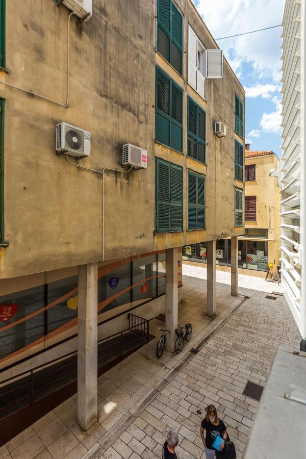 Karla'S Exclusive Central Apartment زادار المظهر الخارجي الصورة