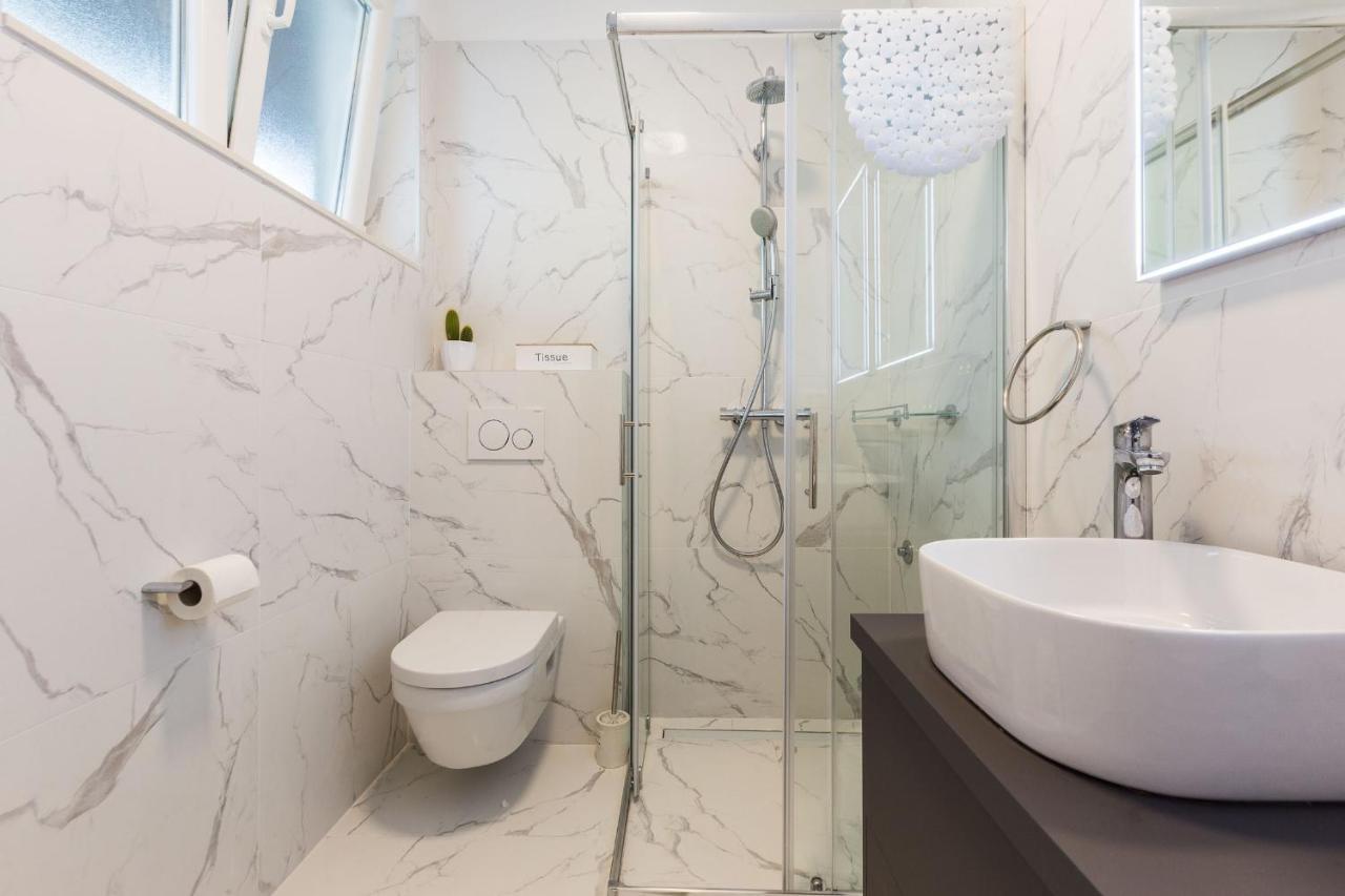 Karla'S Exclusive Central Apartment زادار المظهر الخارجي الصورة